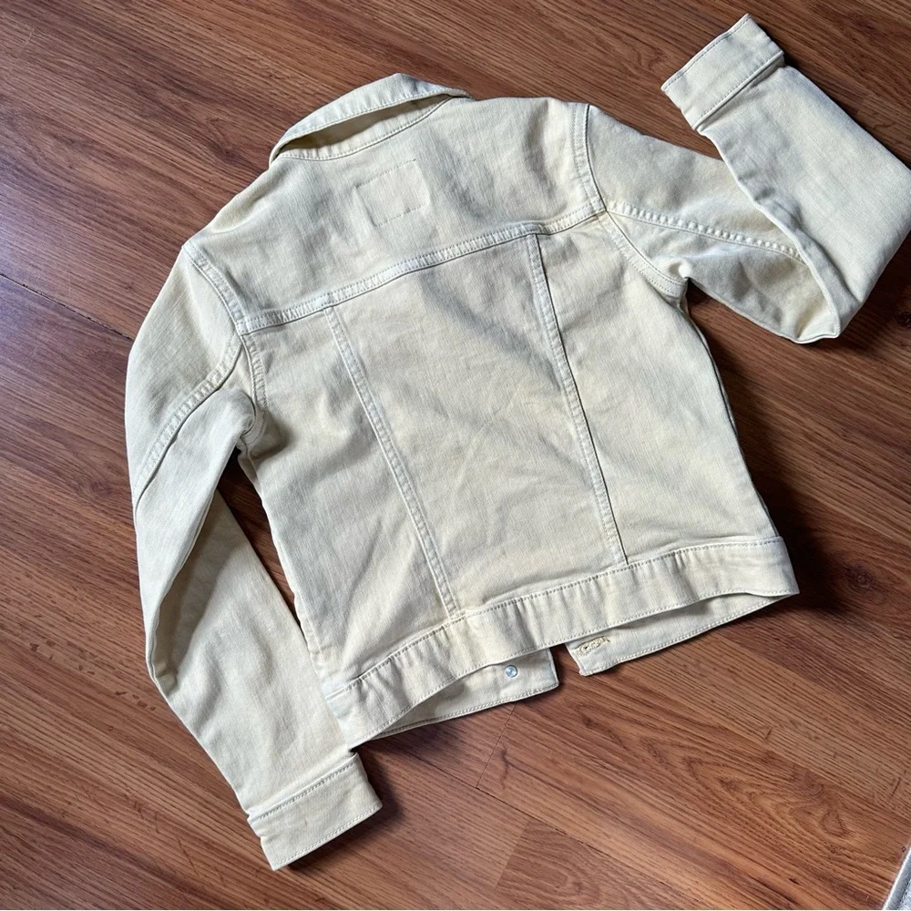 Girl’s Large Yellow Old Navy‎ Denim Trucker Jean Jacket